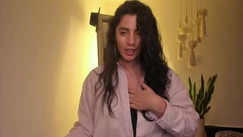 Venus online show from 27, 2, 2025