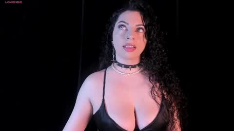 SCARLATTA DESIRE online show from 10, 7, 2026