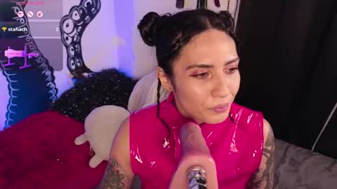 Snapshot of scarlet__perverted chatting on 16, 11, 2025 Explicit Content online show from 16, 11, 2025