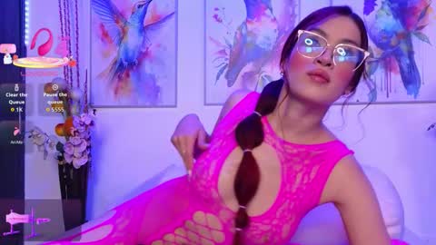 Scarlet online show from 19, 12, 2025