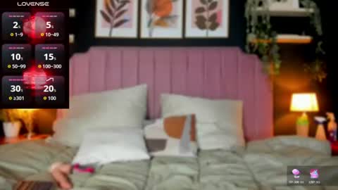 Claudia  online show from 15, 6, 2026