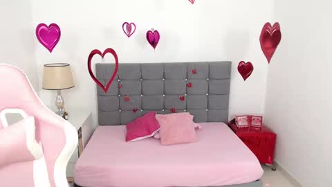 Snapshot of scarlet_dream10 chatting on 18, 2, 2025 scarlet_dream10 online show from 18, 2, 2025