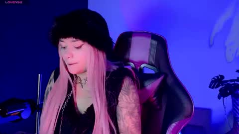 Snapshot of scarlet_gold chatting on 15, 6, 2026 scarlet_gold online show from 15, 6, 2026