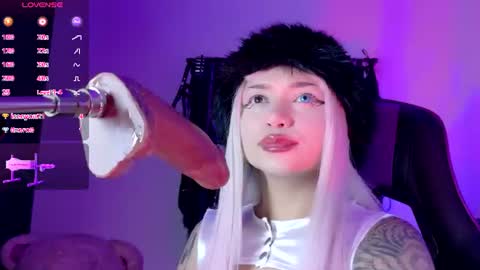 Snapshot of scarlet_gold chatting on 19, 6, 2026 scarlet_gold online show from 19, 6, 2026