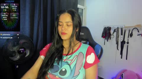 scarlet taylor kennedy online show from 9, 1, 2025