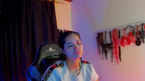 scarlet taylor kennedy online show from 9, 10, 2025