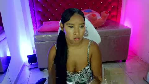 scarlet_rouse_m online show from 11, 5, 2026