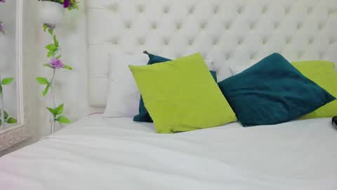 Isa online show from 19, 2, 2025