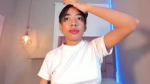 scarlet_vixen_ online show from 4, 4, 2026