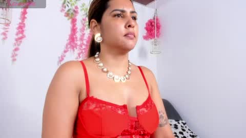 Scarlet online show from 22, 5, 2026