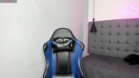 scarlet online show from 15, 6, 2026