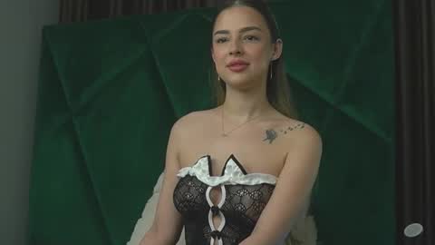 Snapshot of scarletcoles chatting on 25, 10, 2025 Scarlet online show from 25, 10, 2025