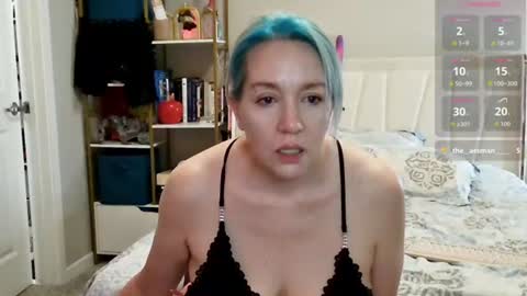 Scarlet Croxxx Cross online show from 3, 7, 2026