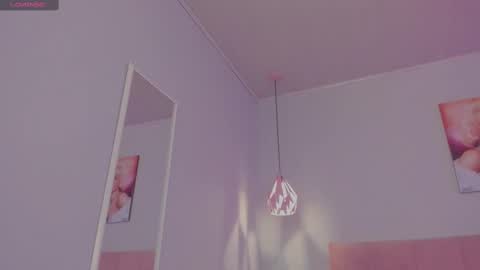 Scarlet  online show from 6, 3, 2025