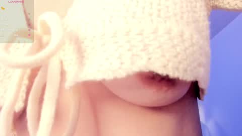 Scarlet  online show from 15, 10, 2025