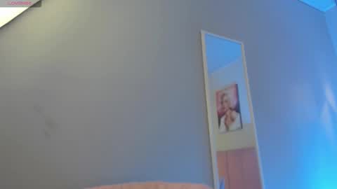 Scarlet  online show from 21, 2, 2026