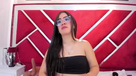 Scarleth online show from 7, 2, 2026