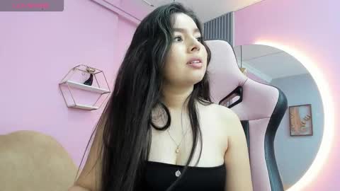 Scarleth online show from 5, 12, 2025