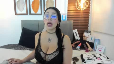 Snapshot of scarleth_swann chatting on 9, 1, 2025 scarleth online show from 9, 1, 2025