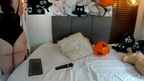 scarleth online show from 21, 10, 2025