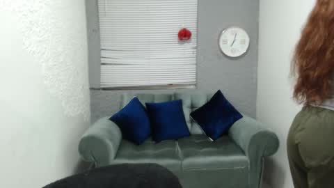 scarlethsexy69 online show from 15, 10, 2025