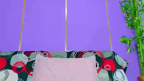 Snapshot of scarletjonesx chatting on 12, 9, 2025 Denis online show from 12, 9, 2025