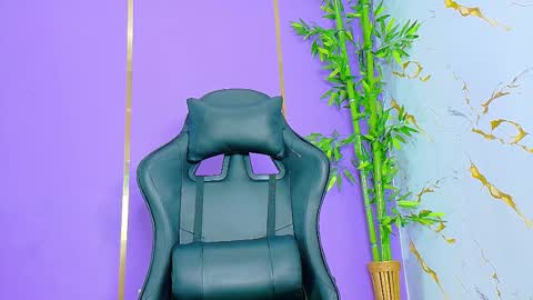 Snapshot of scarletjonesx chatting on 7, 10, 2025 Denis online show from 7, 10, 2025