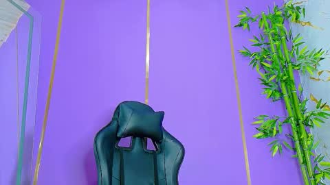 Snapshot of scarletjonesx chatting on 15, 10, 2025 Denis online show from 15, 10, 2025