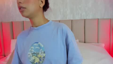 Scarlet  online show from 12, 2, 2025