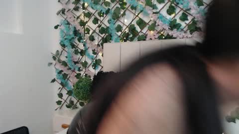 scarlet  online show from 11, 2, 2026