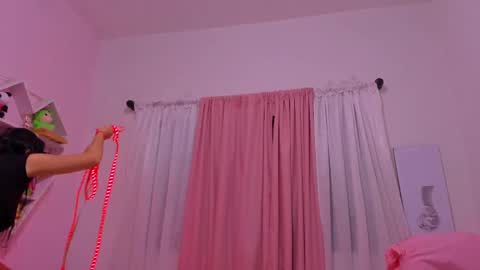 Snapshot of scarletliz chatting on 27, 2, 2025 Scarletliz online show from 27, 2, 2025