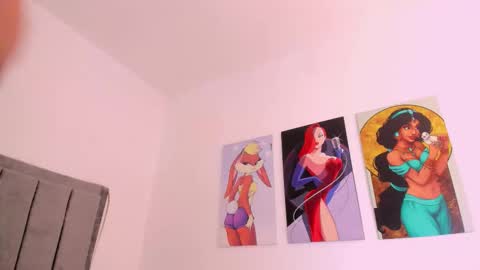 Snapshot of scarletliz chatting on 29, 9, 2025 Scarletliz online show from 29, 9, 2025