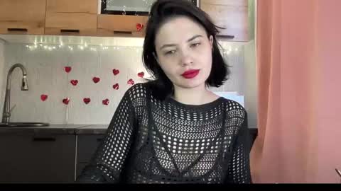 scarletpetal online show from 18, 2, 2026