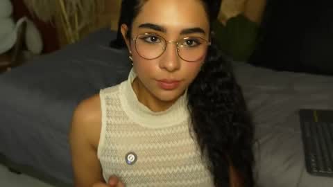 Scarlett  online show from 27, 5, 2026