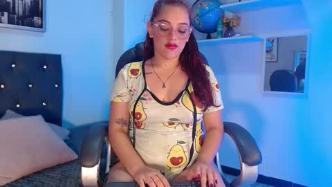 Scarlett online show from 9, 10, 2025