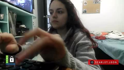 Snapshot of scarlett77_ chatting on 6, 11, 2025 Scarletland welcome online show from 6, 11, 2025