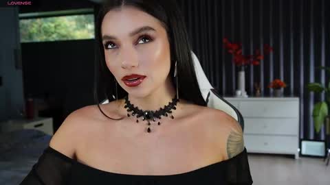 Snapshot of scarlett__baker11 chatting on 30, 10, 2025 juli online show from 30, 10, 2025