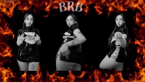 Snapshot of scarlett__cooper__ chatting on 30, 11, 2025 Scarlett online show from 30, 11, 2025