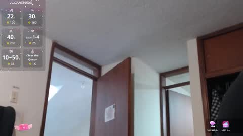 Snapshot of scarlett_anaiz chatting on 9, 11, 2025 Scarlett Anaiz online show from 9, 11, 2025