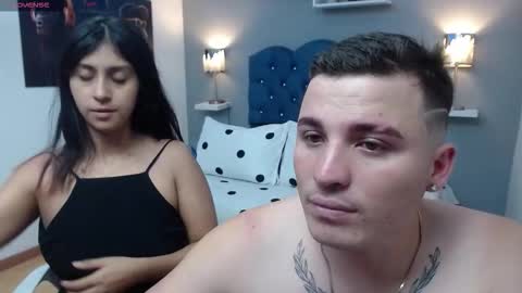 Snapshot of scarlett_and_justin chatting on 23, 10, 2025 scarleth and justin online show from 23, 10, 2025