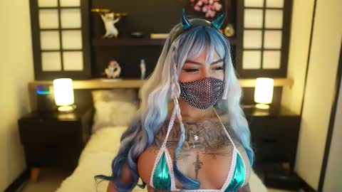 Scarlett Collins online show from 18, 11, 2025