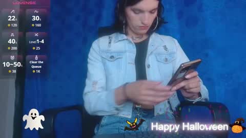 Snapshot of scarlett_crastrawberry chatting on 2, 11, 2025 scarlet online show from 2, 11, 2025