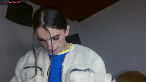 Snapshot of scarlett_crastrawberry chatting on 6, 5, 2026 scarlet online show from 6, 5, 2026