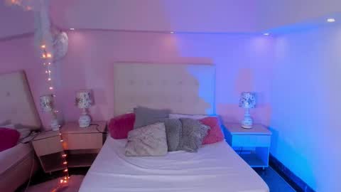 Snapshot of scarlett_dreamss7 chatting on 4, 3, 2025 Scarlett  online show from 4, 3, 2025