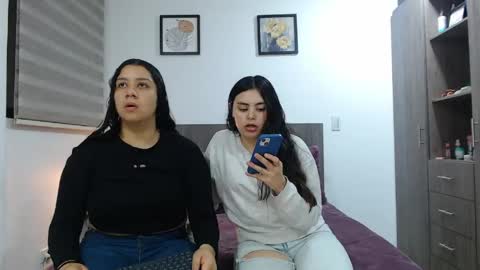 Scarlett and Jazmin online show from 12, 5, 2026