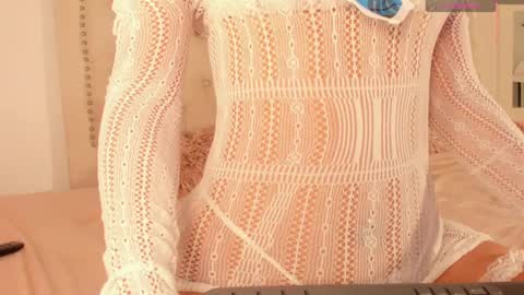 Scarlett Grand online show from 21, 2, 2025