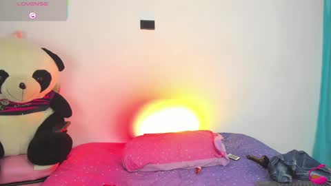 Snapshot of scarlett_lewis2 chatting on 20, 1, 2025 SweetScarlett online show from 20, 1, 2025