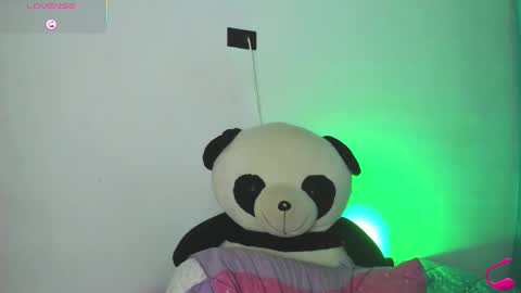 Snapshot of scarlett_lewis2 chatting on 24, 2, 2025 SweetScarlett online show from 24, 2, 2025