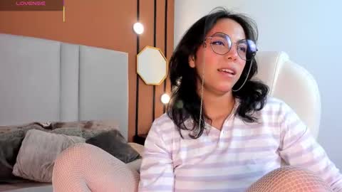 Scarllett online show from 8, 1, 2026