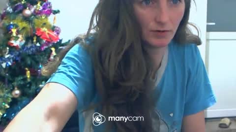 Snapshot of scarlett_queen01 chatting on 30, 1, 2025 scarlett_queen01 online show from 30, 1, 2025